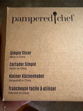 Pampered Chef Simple Slicer